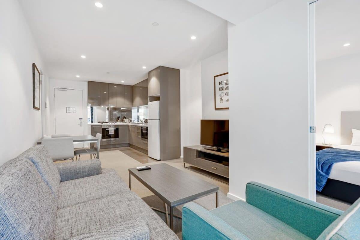 Your Own Oasis - Quiet One Bedroom Near Crown * Melbourne